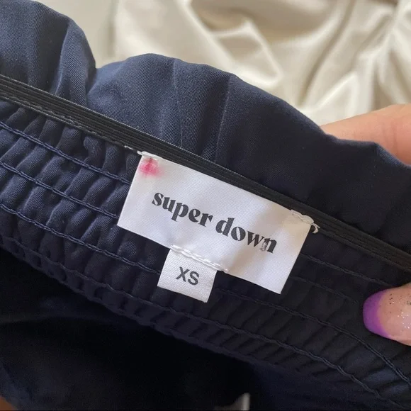 Revolve Superdown Navy Blue off the shoulder fitted crop top shirt Womens - Picture 6 of 6